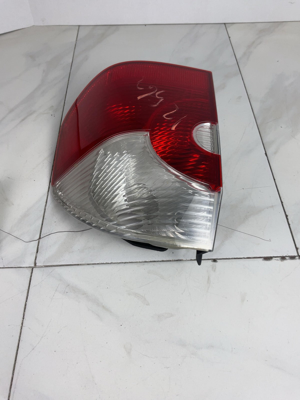 Tail Light Assembly BMW X3 Right 04 05 060