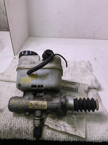 Master Cylinder FORD EXPEDITION 02 03 04 05 061