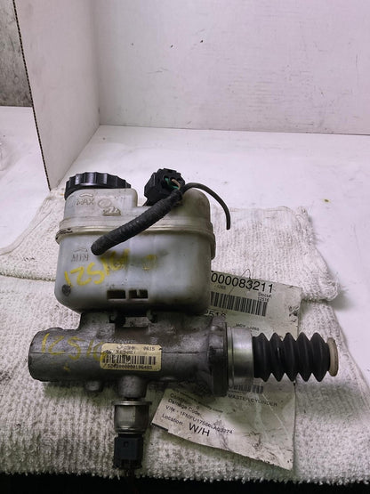 Master Cylinder FORD EXPEDITION 02 03 04 05 061