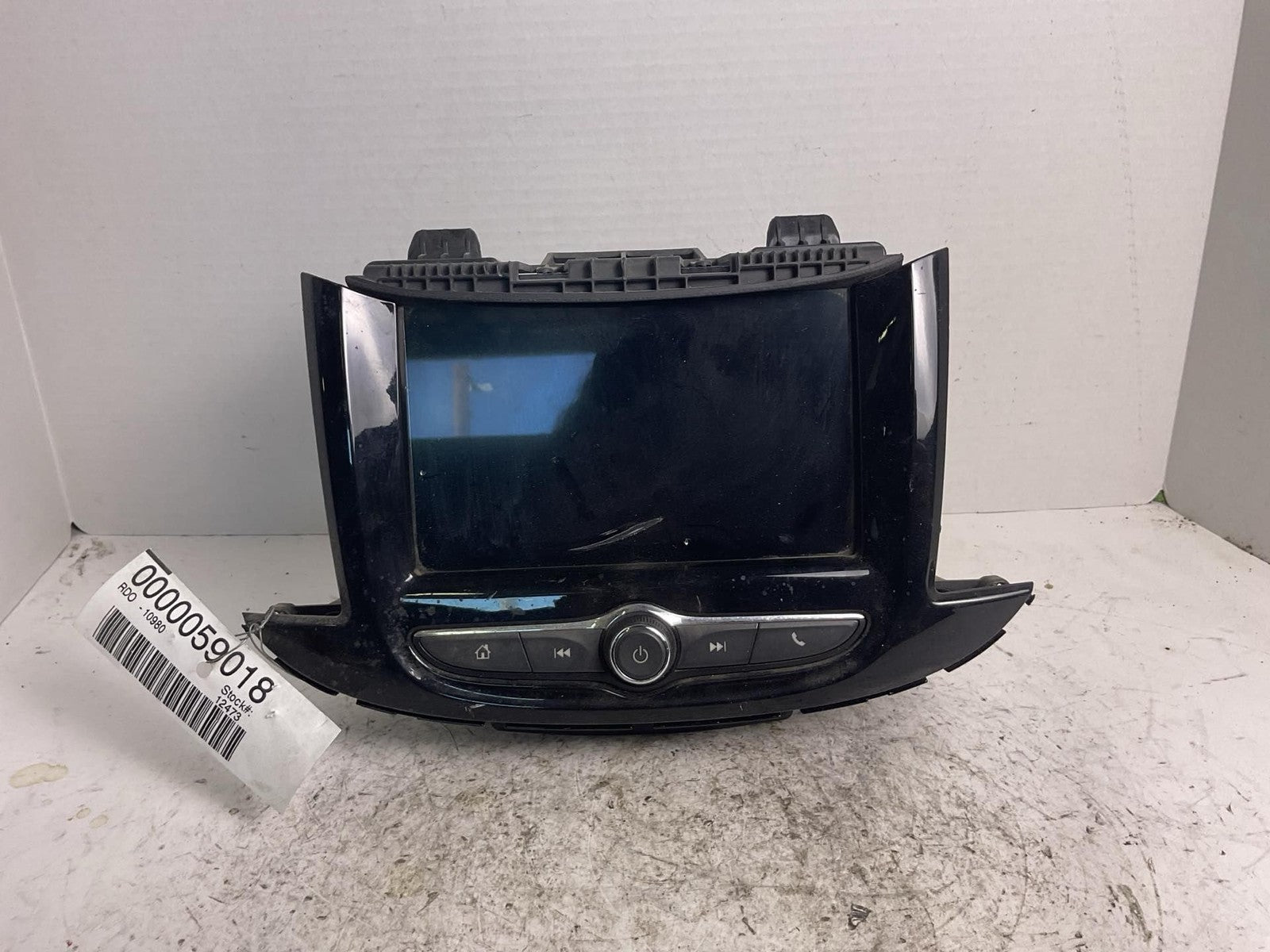 Audio & Visual Equip.(radio) CHEVY TRAX 180