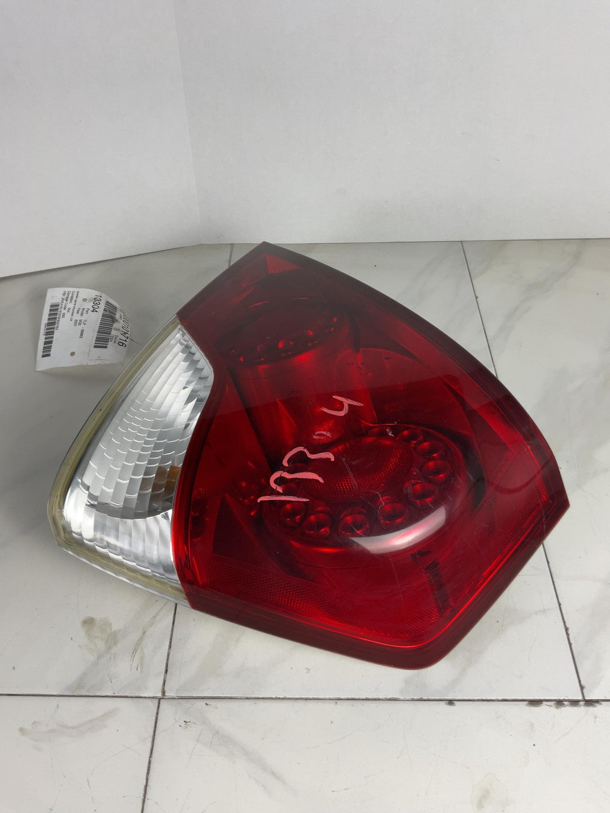 Tail Light Assembly Left Driver Side For 2006 2007 Infiniti M352