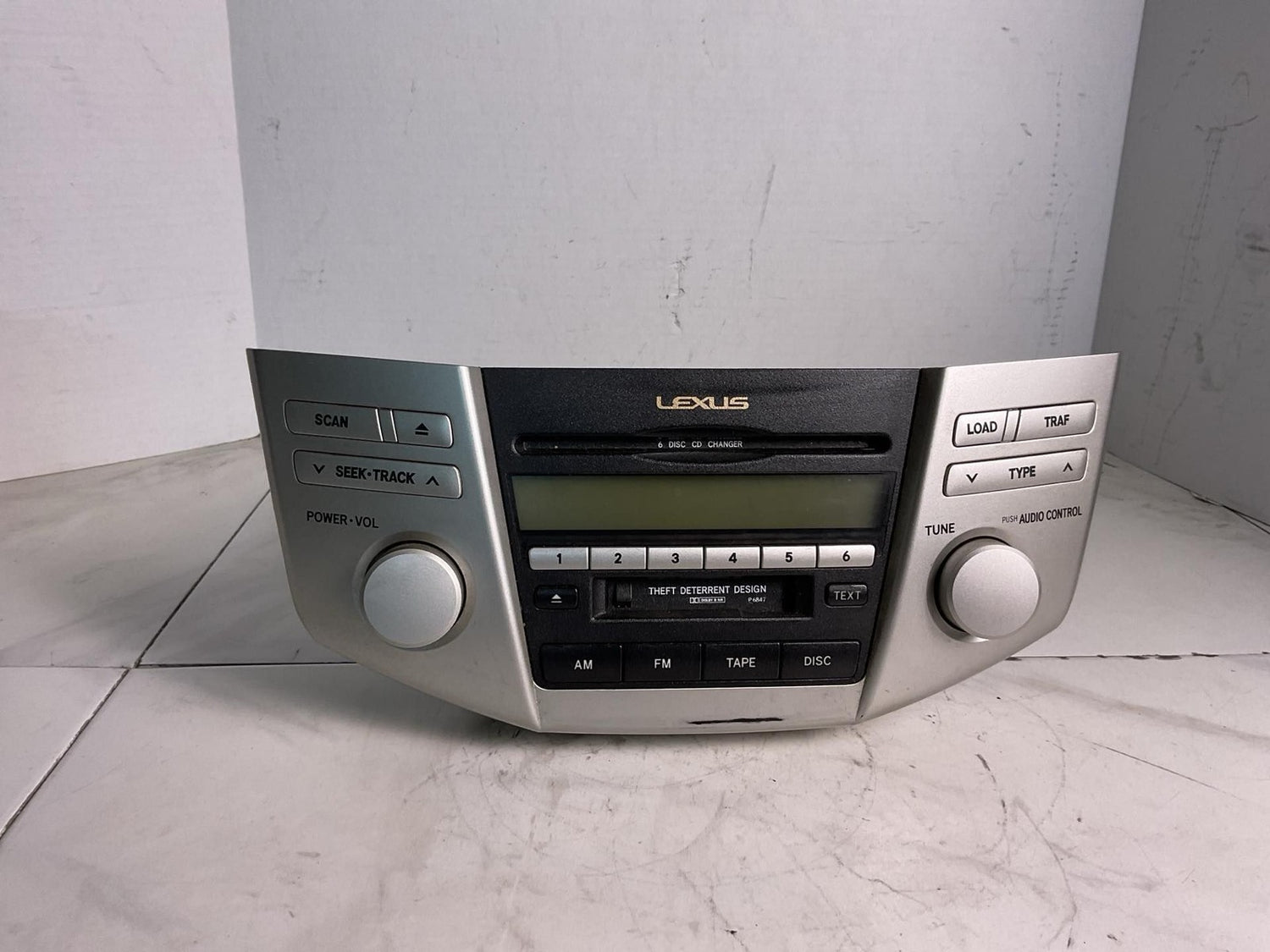 Audio & Visual Equip.(radio) LEXUS RX330 04 05 060