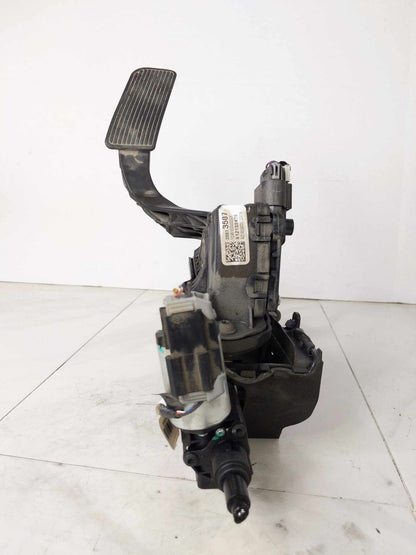 Gas Pedal GMC YUKON 151