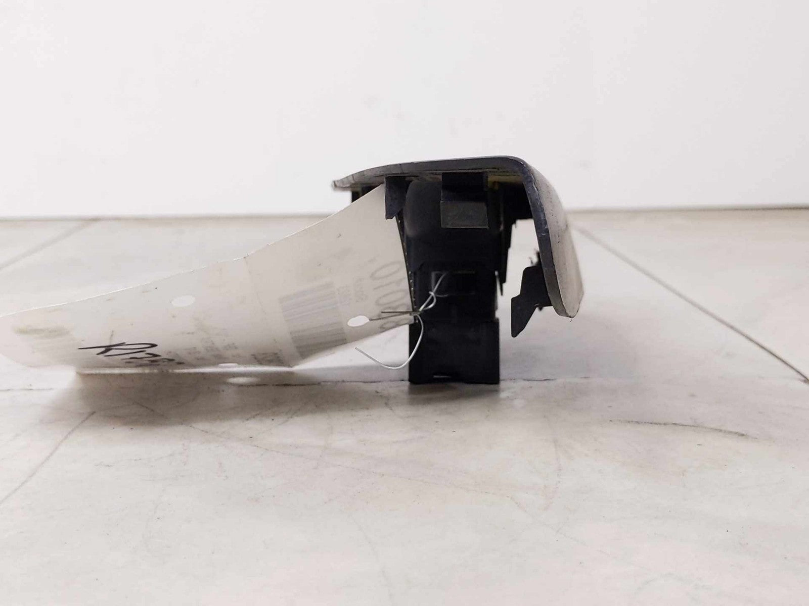 Door Switch Front NISSAN SENTRA 13 14 15 16 17 18 194