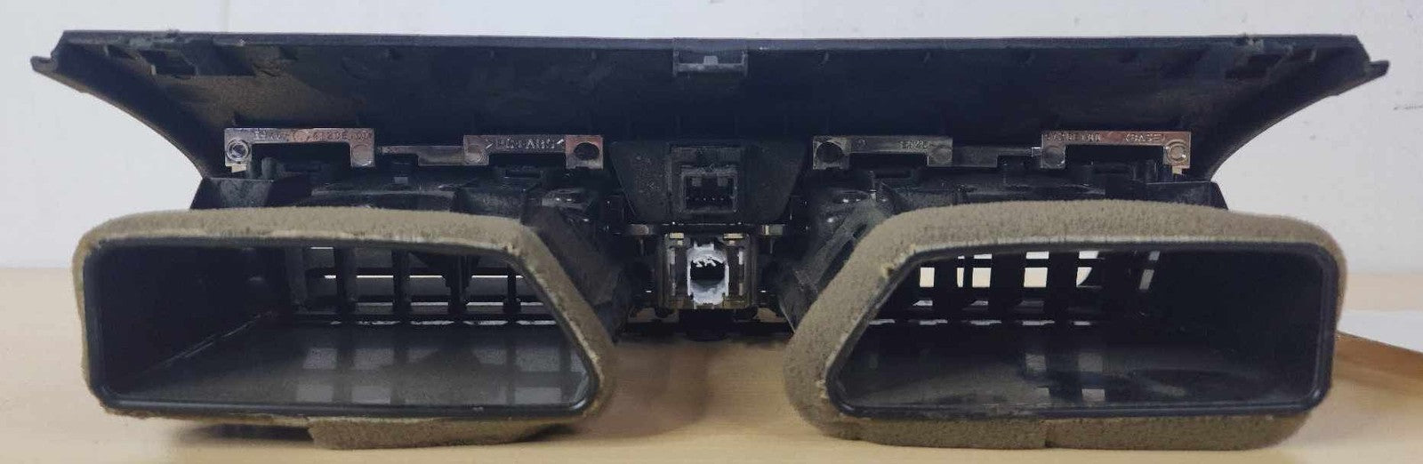 Air Cond./heater Vents NISSAN ALTIMA 155