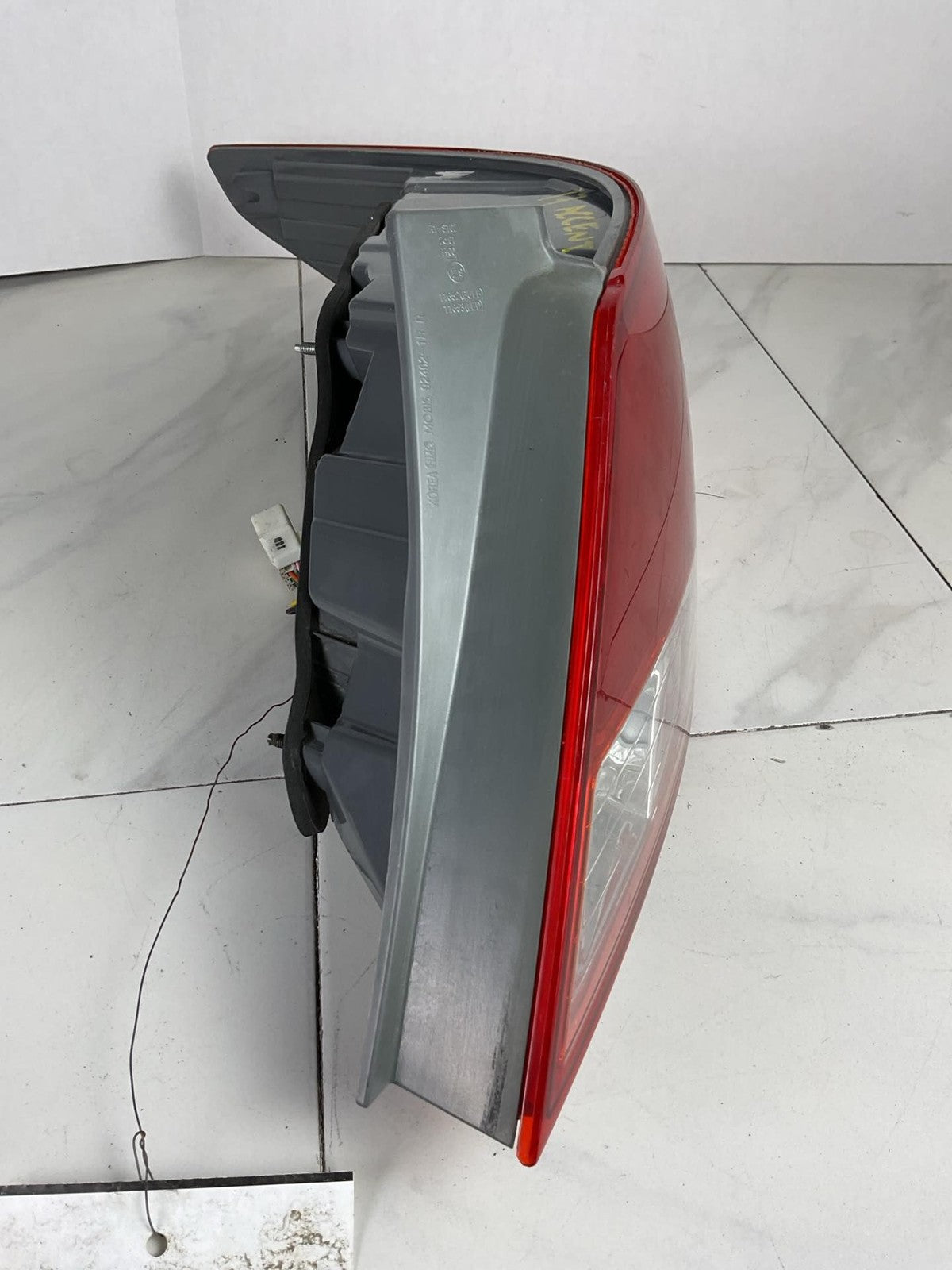 Tail Light Assembly HYUNDAI ACCENT Right 15 16 172