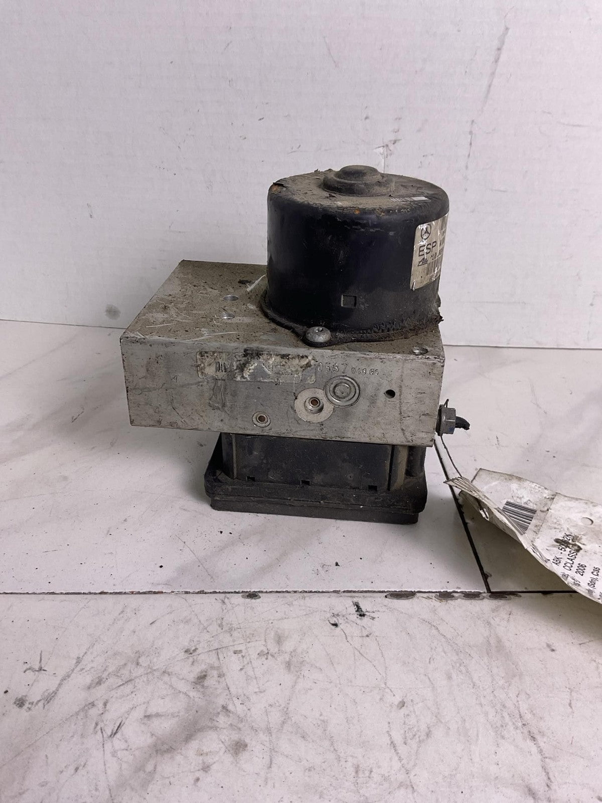 Anti-lock Brake Parts MERCEDES C-CLASS 03 04 05 06 073