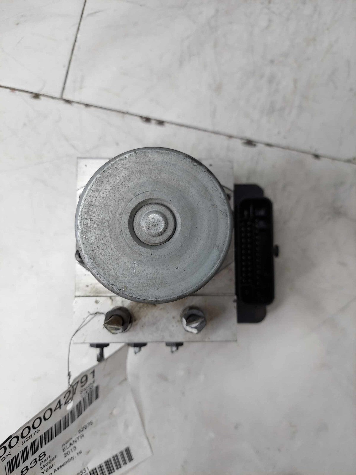 Anti-lock Brake Parts HYUNDAI ELANTRA 13 14 154