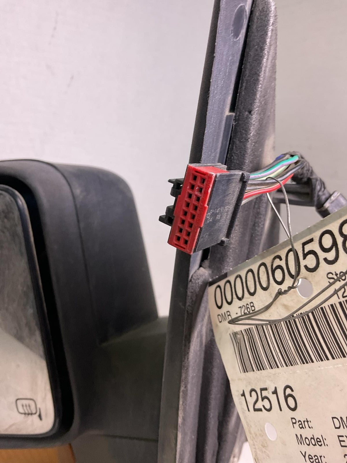 Door Mirror FORD EXPEDITION Left 05 062