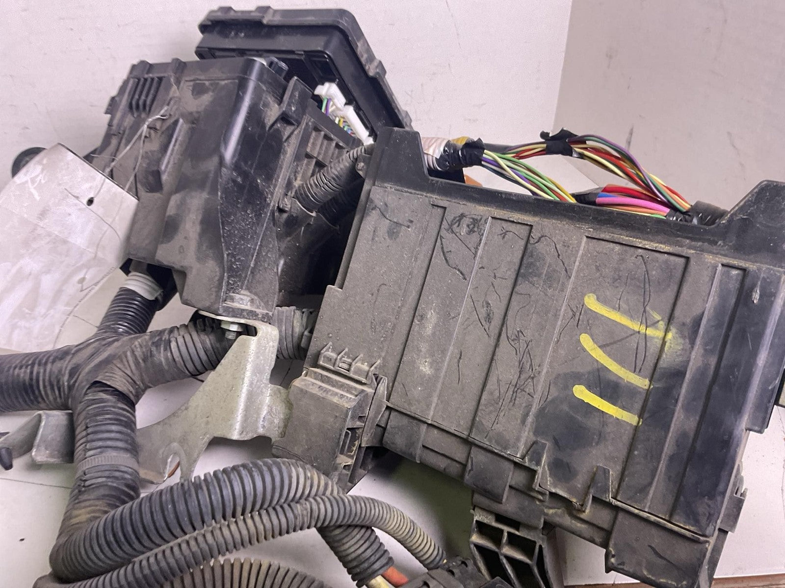 Engine Fuse Box NISSAN ALTIMA 16 172