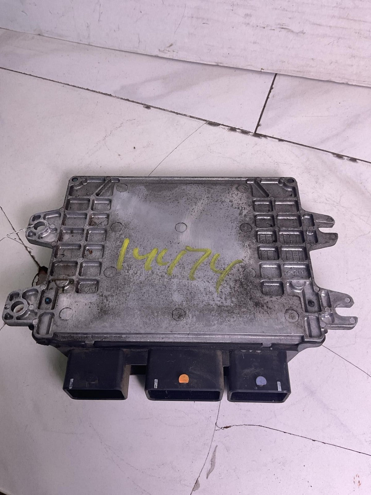 Engine/motor Brain Box NISSAN SENTRA 105