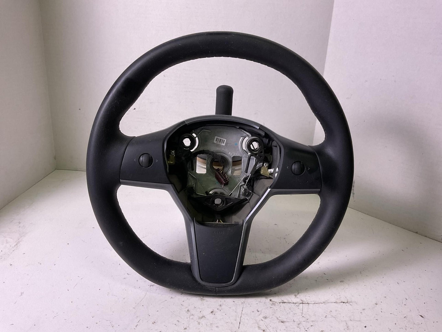 Steering Wheel TESLA MODEL Y 200