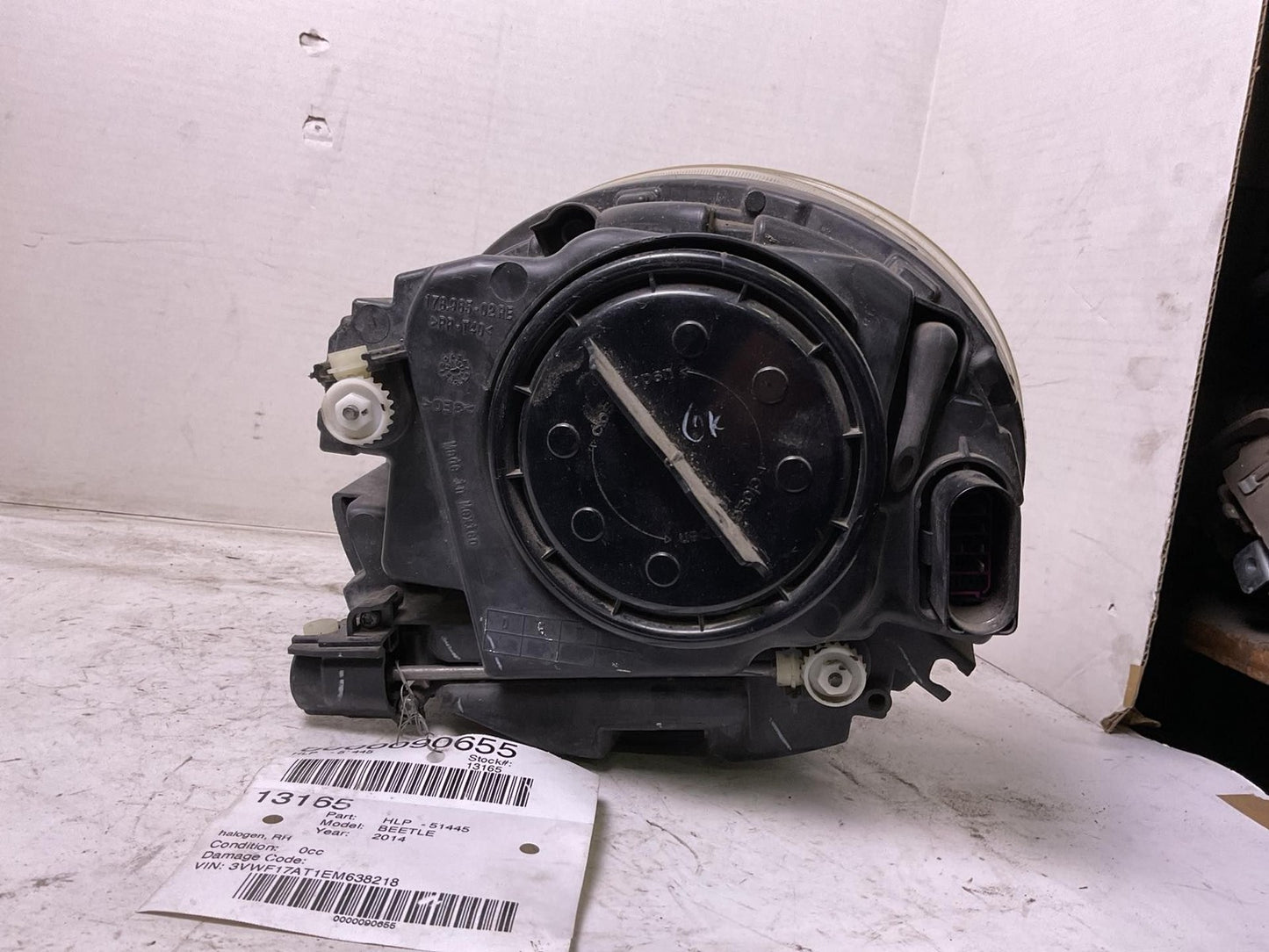 Headlamp Assembly VW BEETLE (TYPE 1) Right 12 13 14 15 16 17 18 192