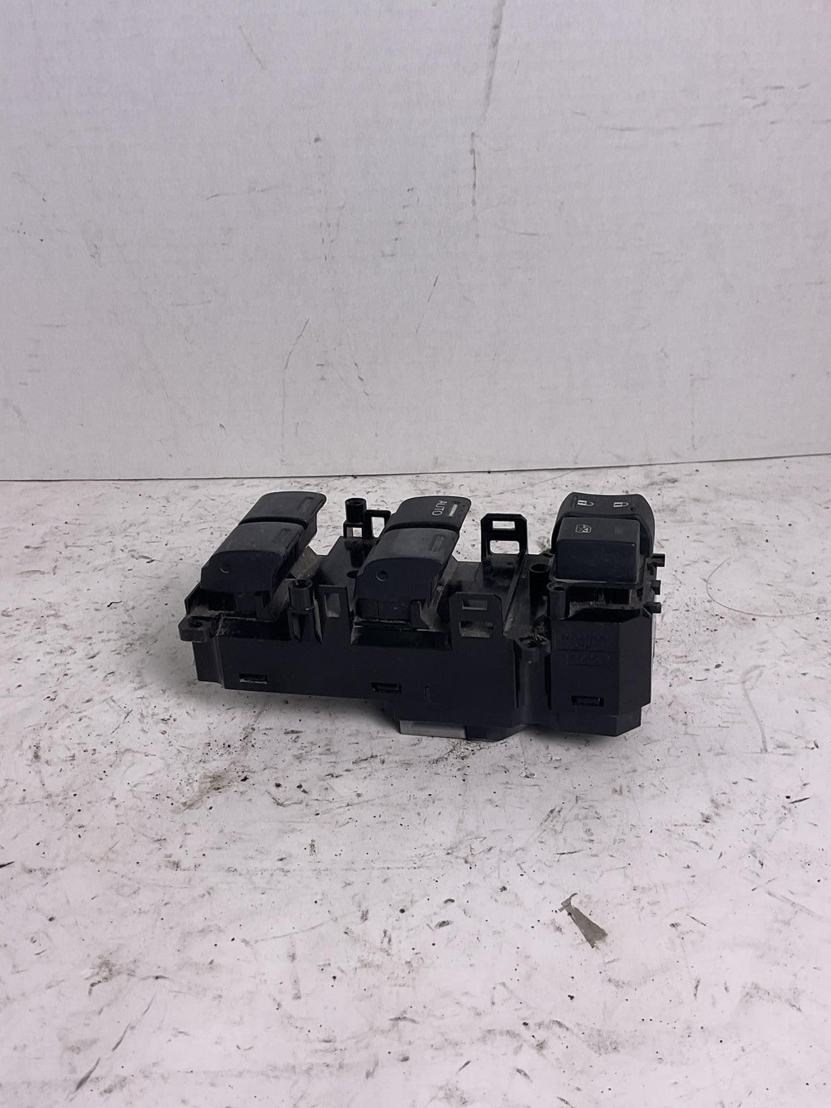 Door Switch Front HONDA HRV 16 17 18 19 20 21 223