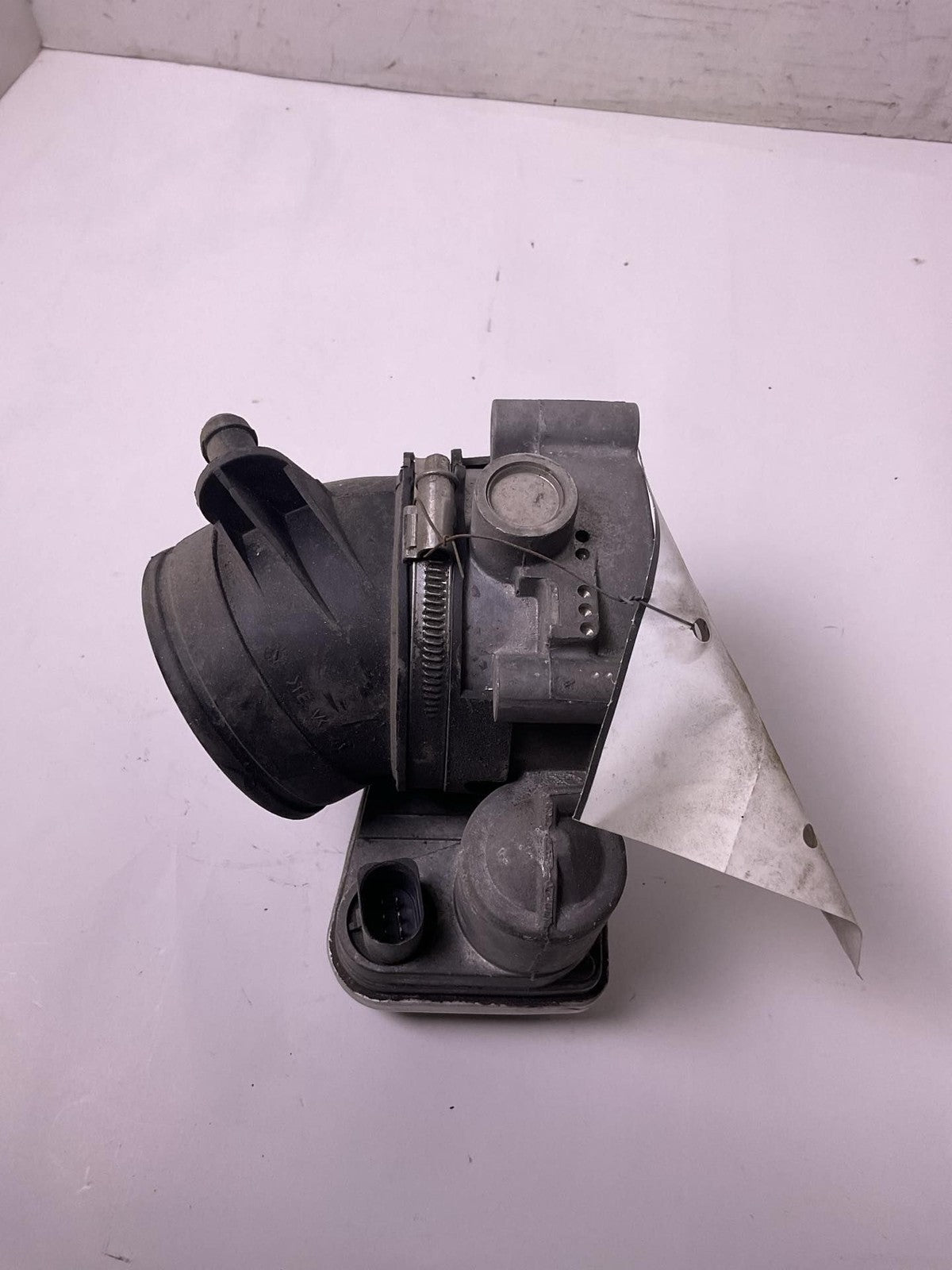 Throttle Body/valve Assy BMW 325I 061