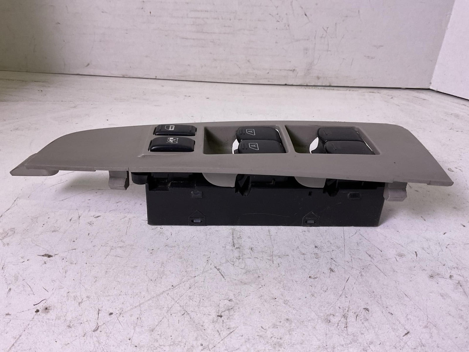 Door Switch Front NISSAN MAXIMA 04 05 06 07 081