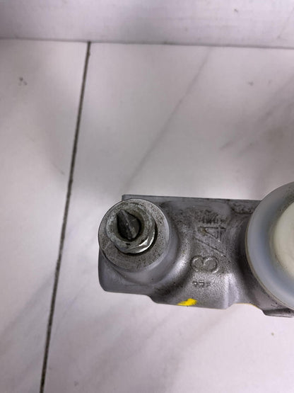 Master Cylinder TOYOTA PRIUS 04 05 06 07 08 094