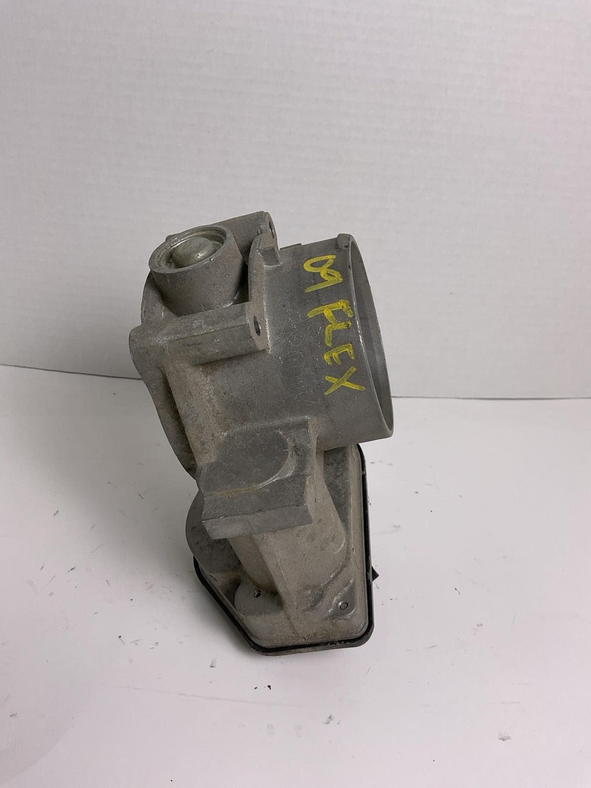 Throttle Body/valve Assy FORD FLEX 09 10 11 121