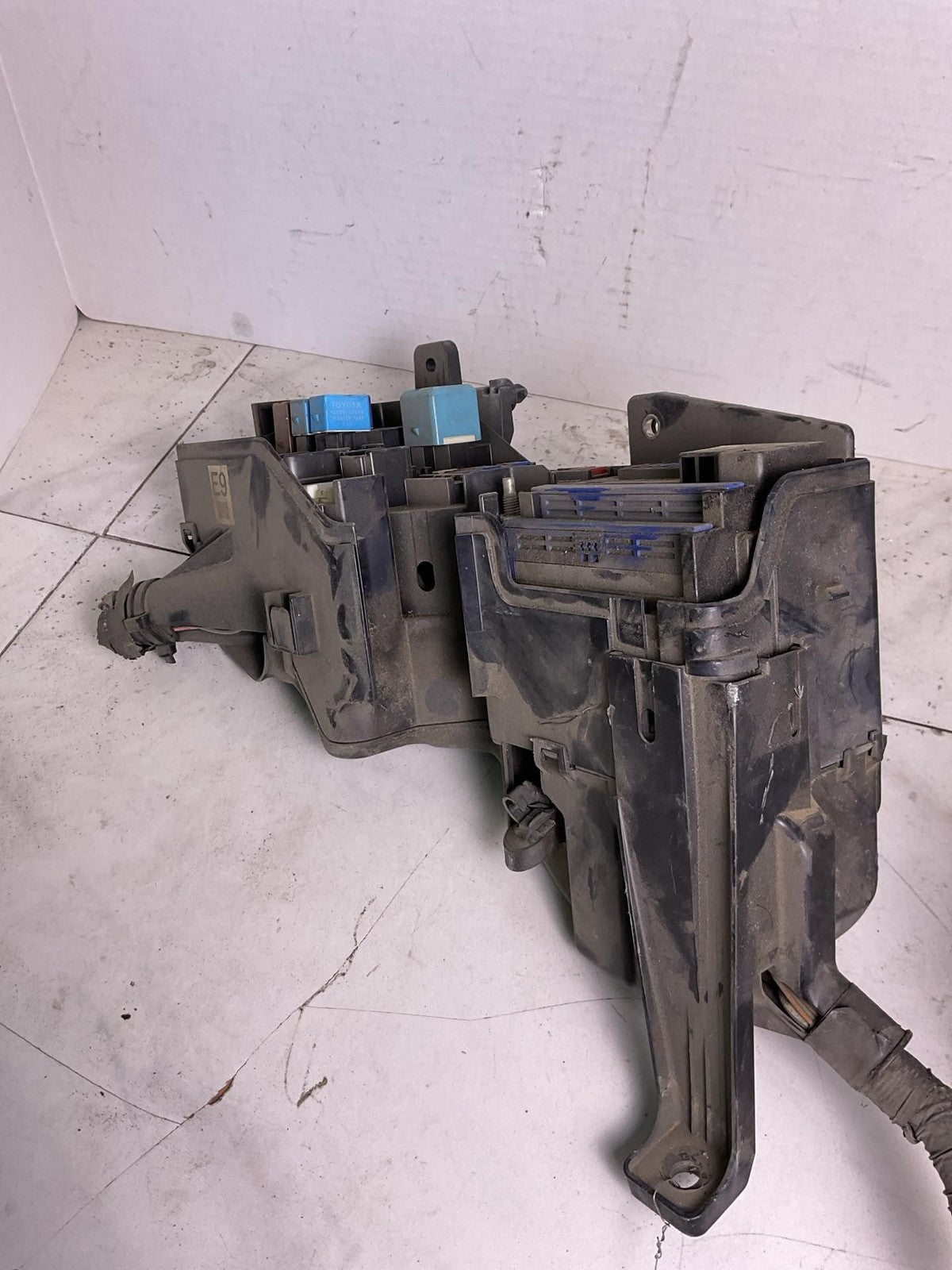 Engine Fuse Box TOYOTA CAMRY 07 08 090