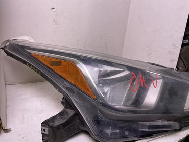 Headlamp Assembly NISSAN VERSA Right 20 21 221