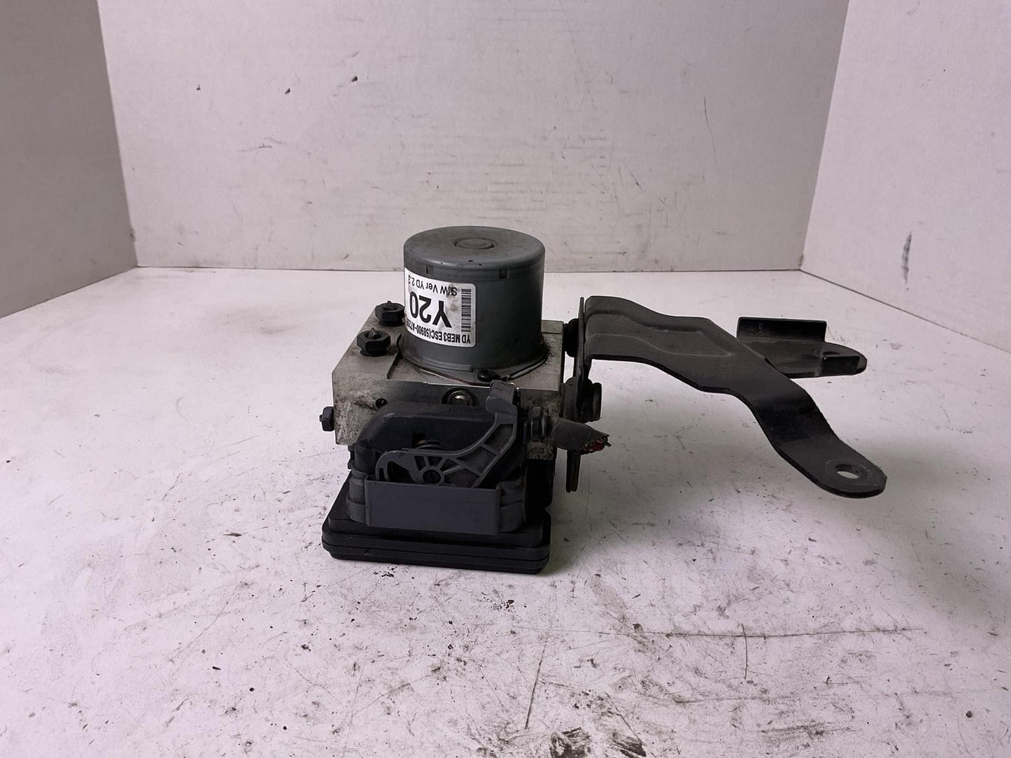 Anti-lock Brake Parts KIA FORTE 14 15 160