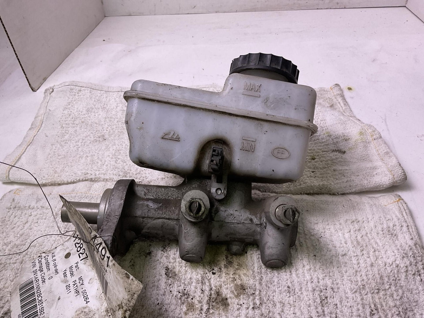 Master Cylinder NISSAN PATHFINDER 10 11 120