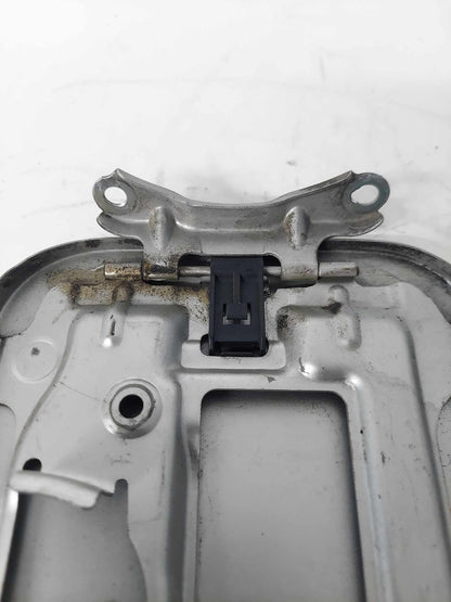 Fuel Tank Door TOYOTA SIENNA 04 05 06 07 08 09 103