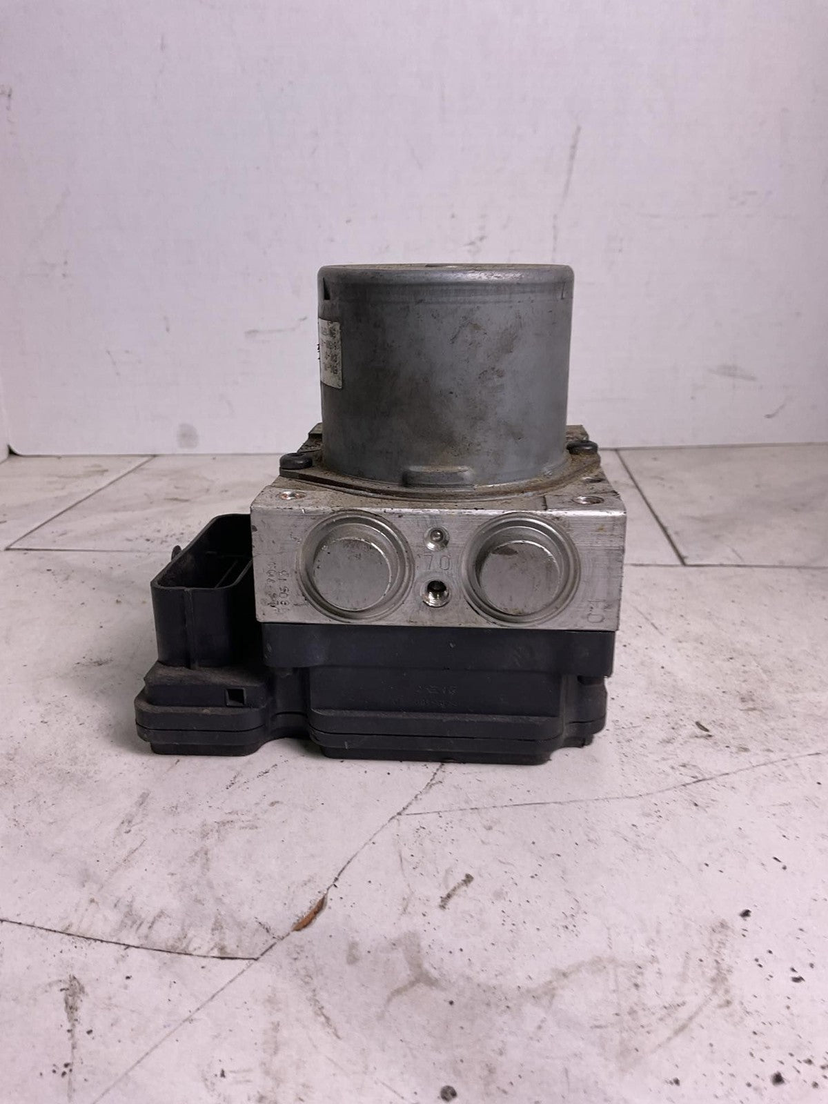 Anti-lock Brake Parts KIA SOUL 15 16 17 18 194