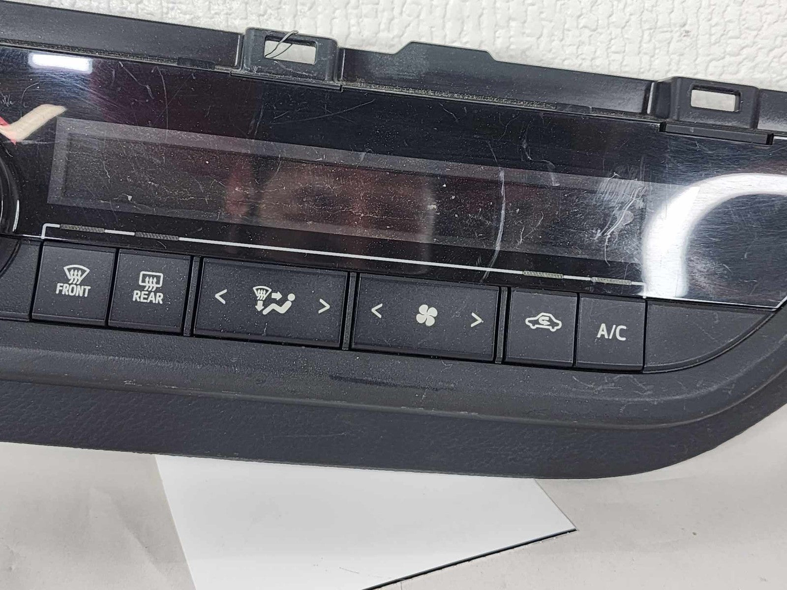 Heater A/c Control TOYOTA COROLLA 14 15 163