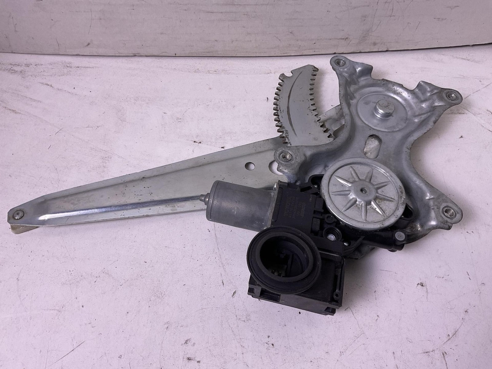 Power Window Motor TOYOTA CAMRY Right 18 19 20 21 22 23 240