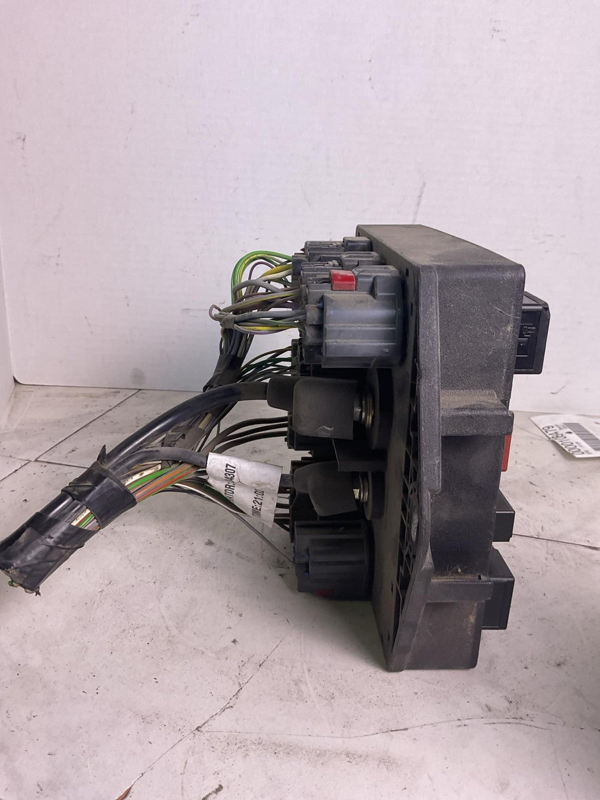 Engine Fuse Box JAGUAR XJ 10 11 12 13 14 151