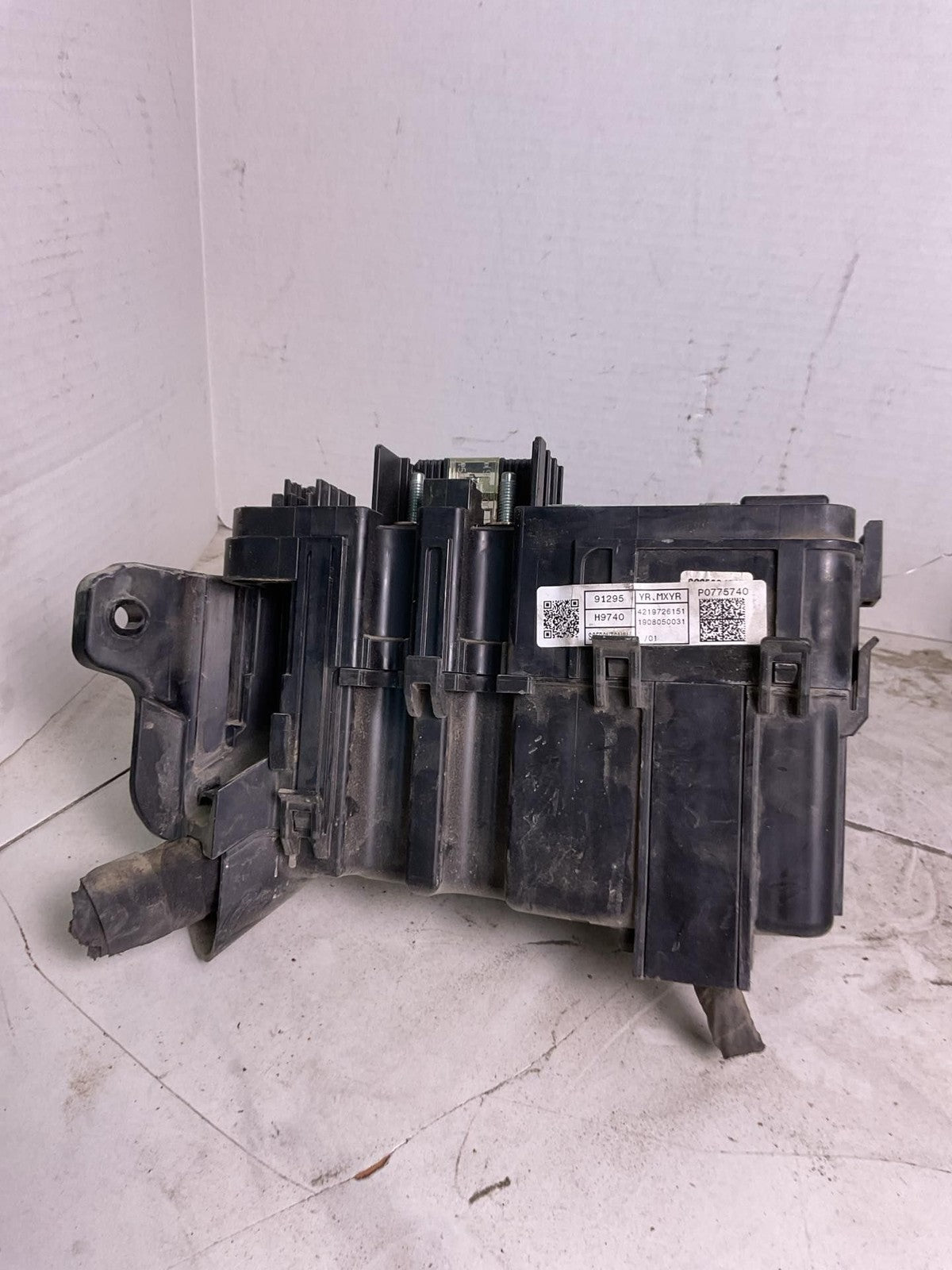 Engine Fuse Box KIA RIO 20 21 22 233