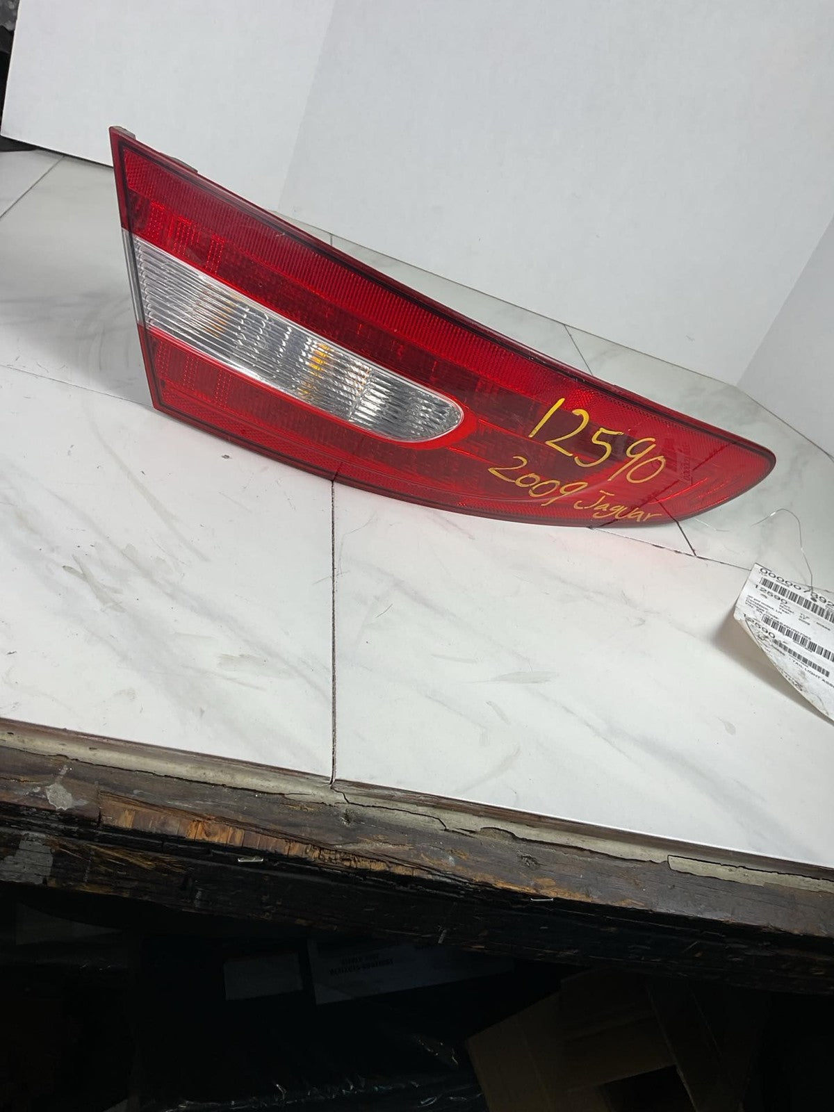 Tail Light Assembly JAGUAR XF Left 09 10 110
