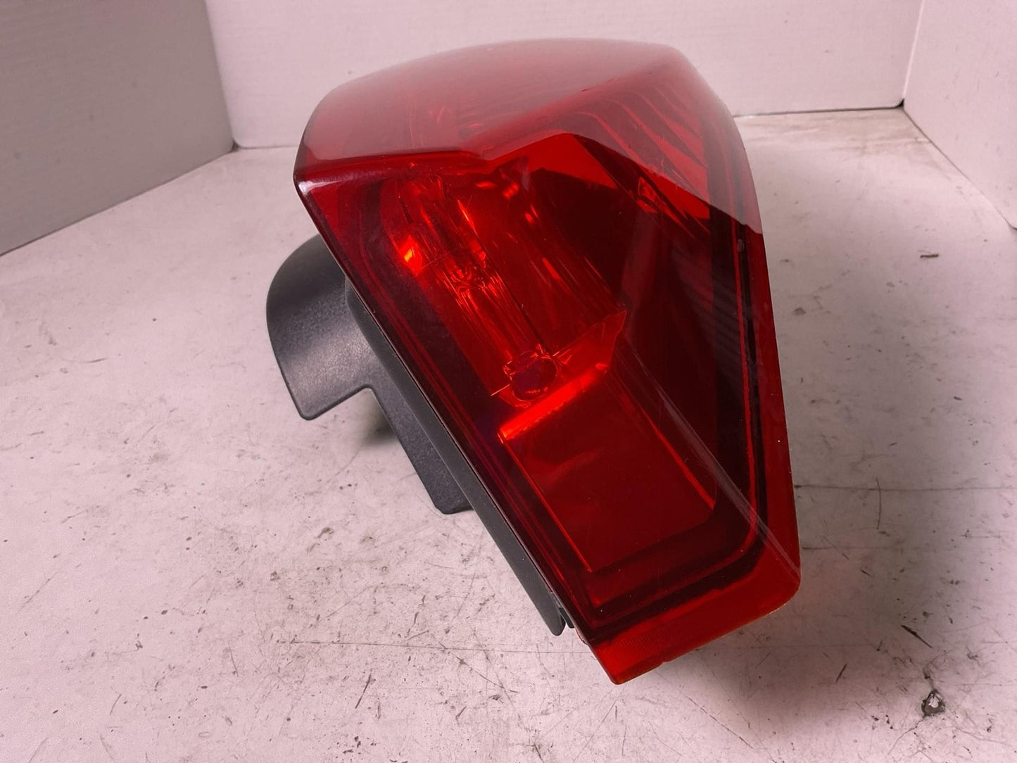 Tail Light Assembly CADILLAC CTS Left 08 09 10 11 12 13 142