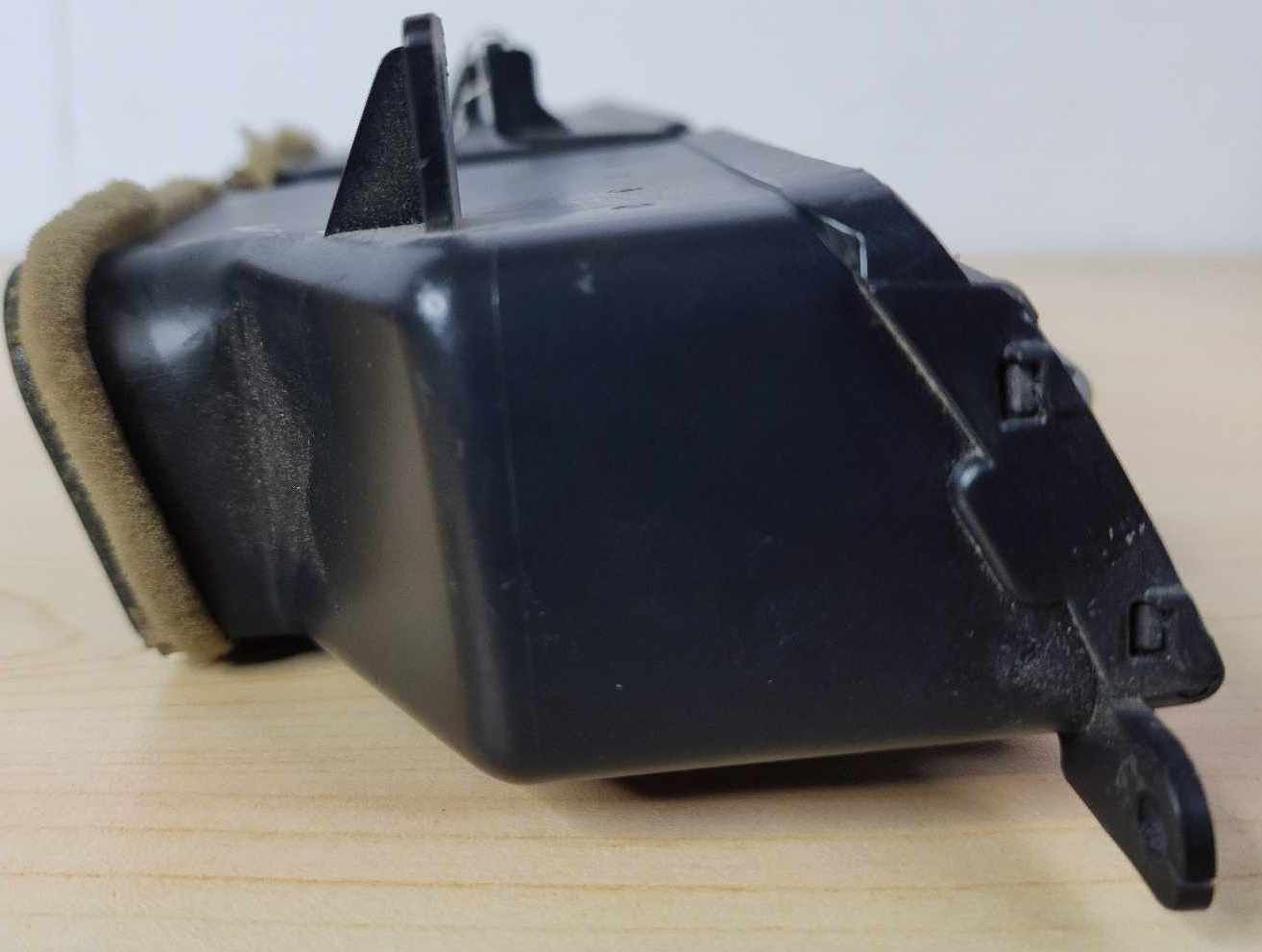 Air Cond./heater Vents HONDA ACCORD 087