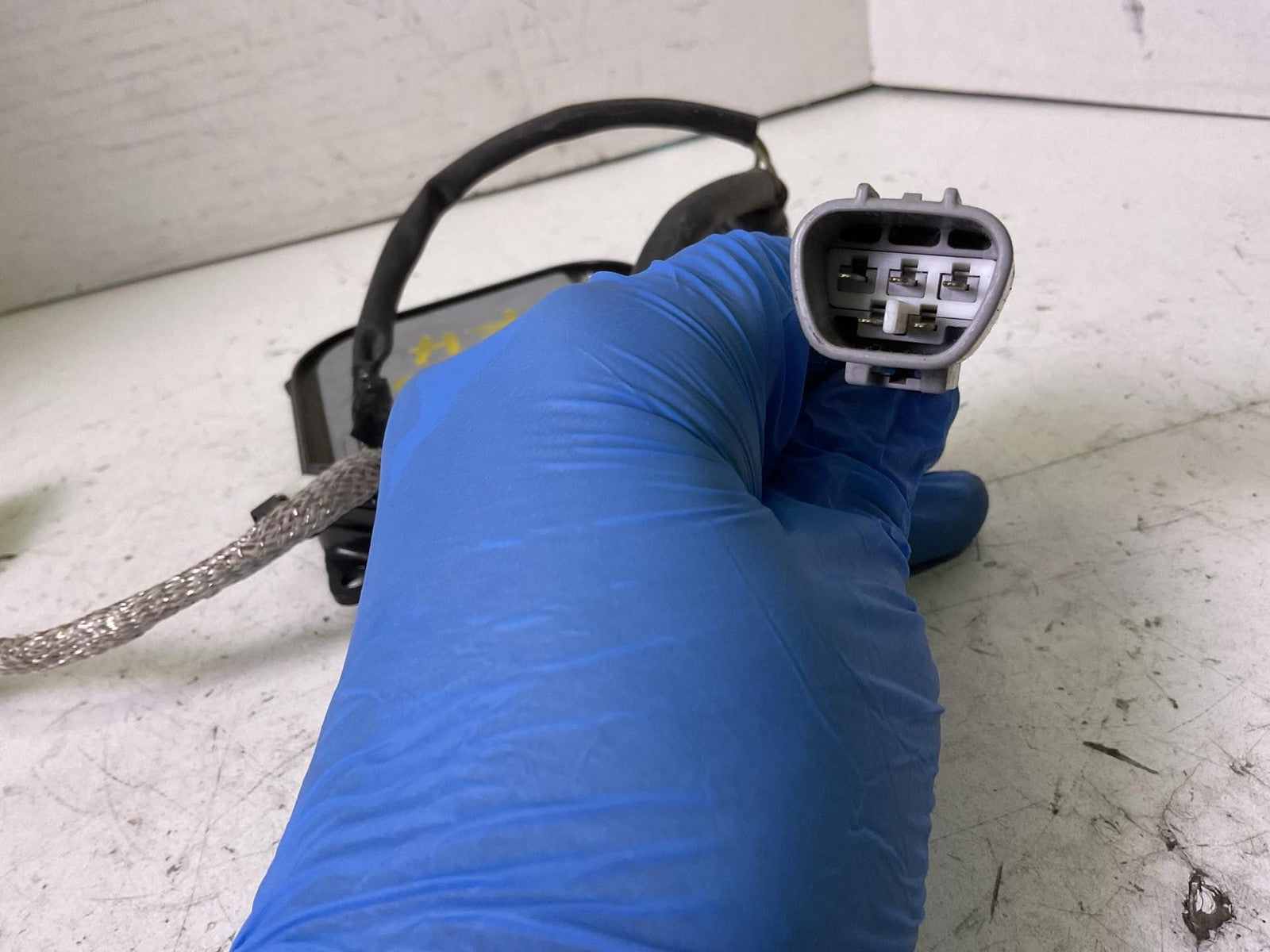 Headlamp Ballast LEXUS ES350 Right 146