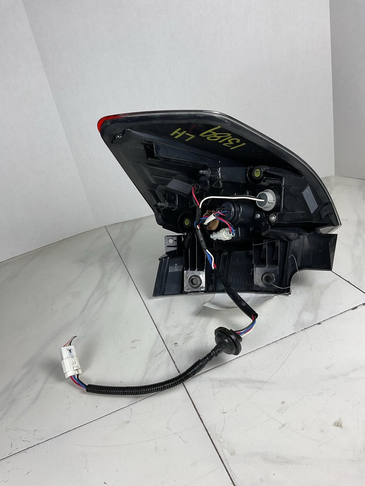 Tail Light Assembly ROGUE EXCEPT SPORT Left 17 18 19 204