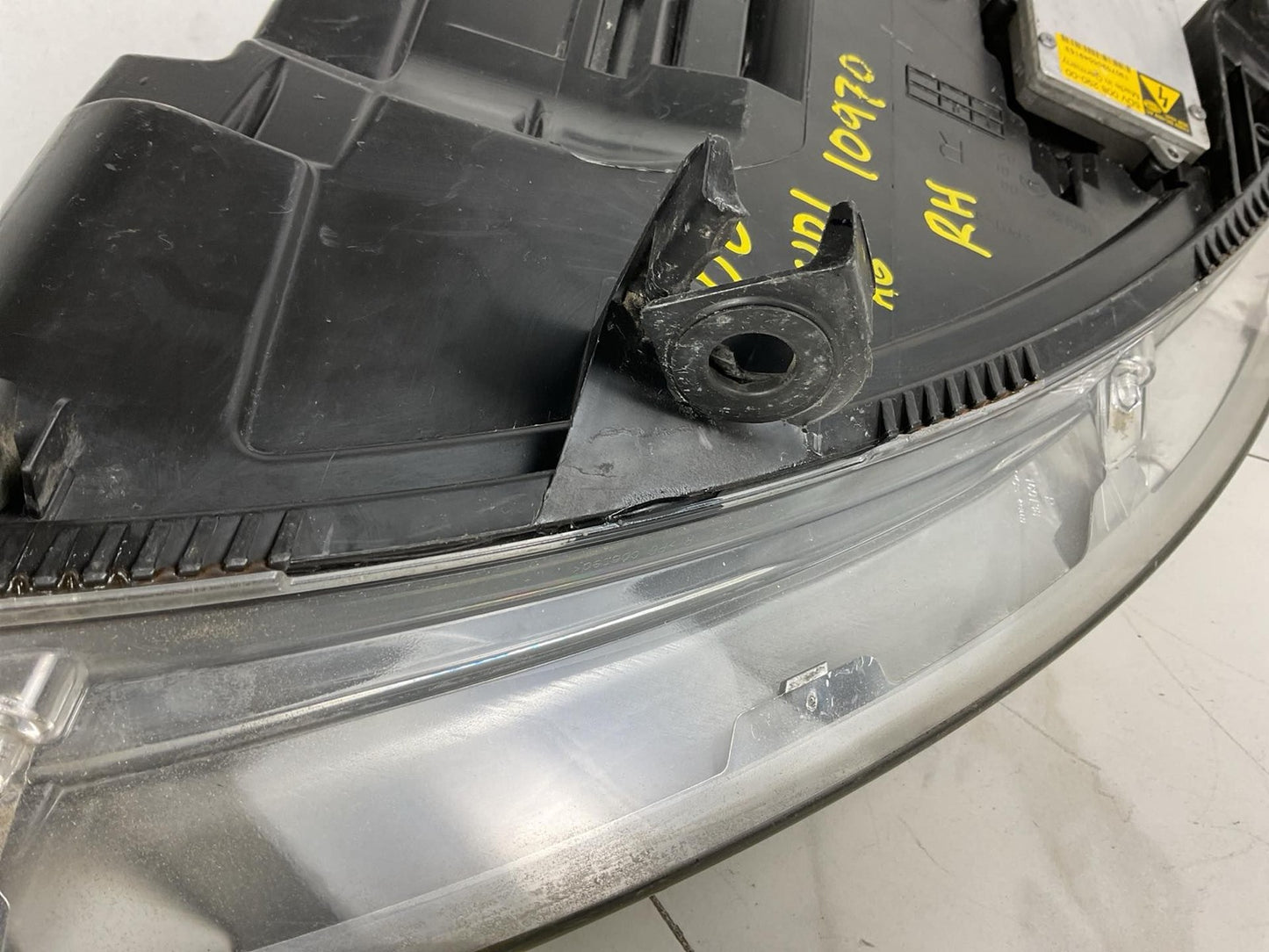 Headlamp Assembly AUDI A6 Right 05 06 07 086