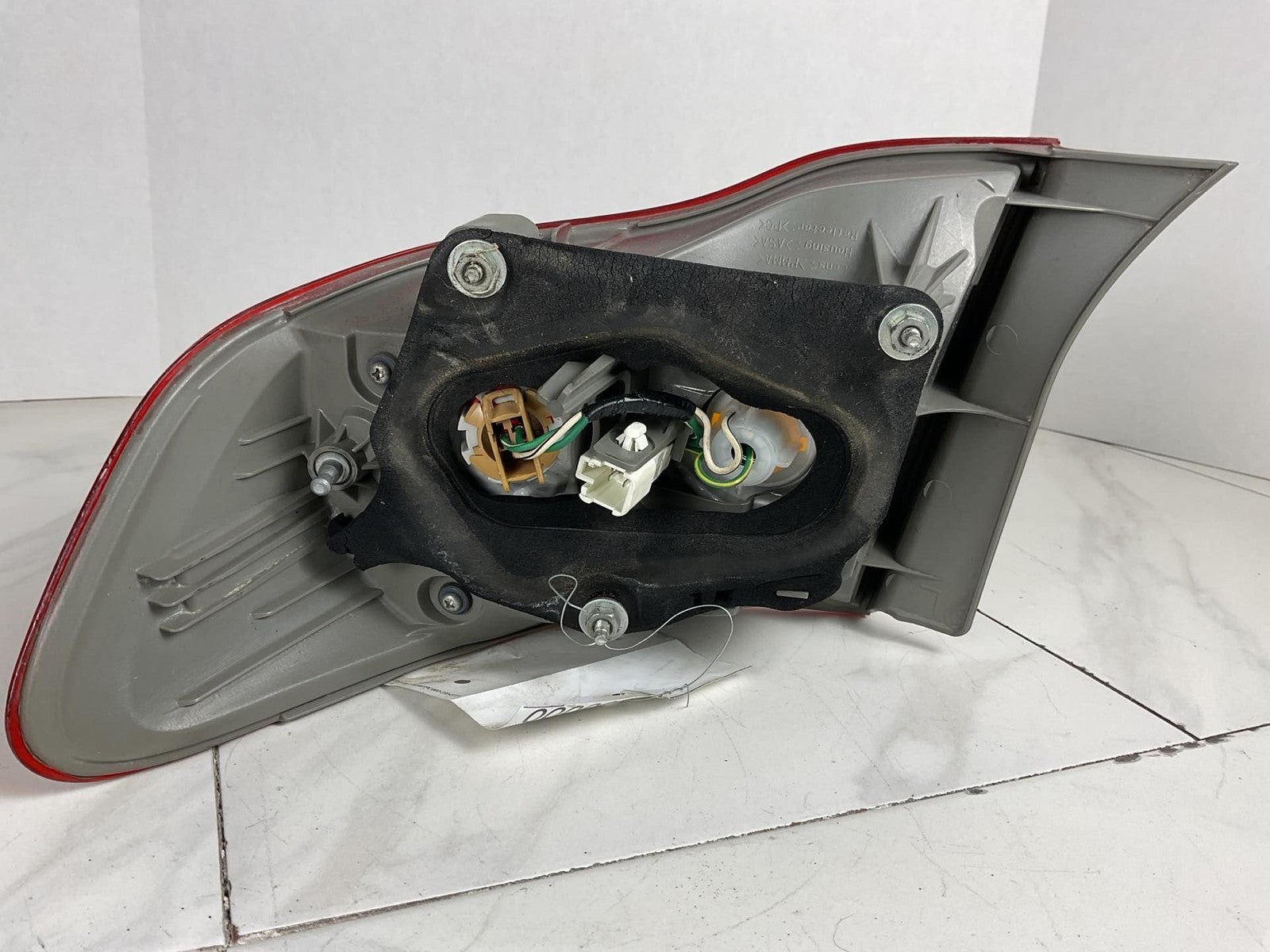 Tail Light Assembly TOYOTA COROLLA Left 09 104