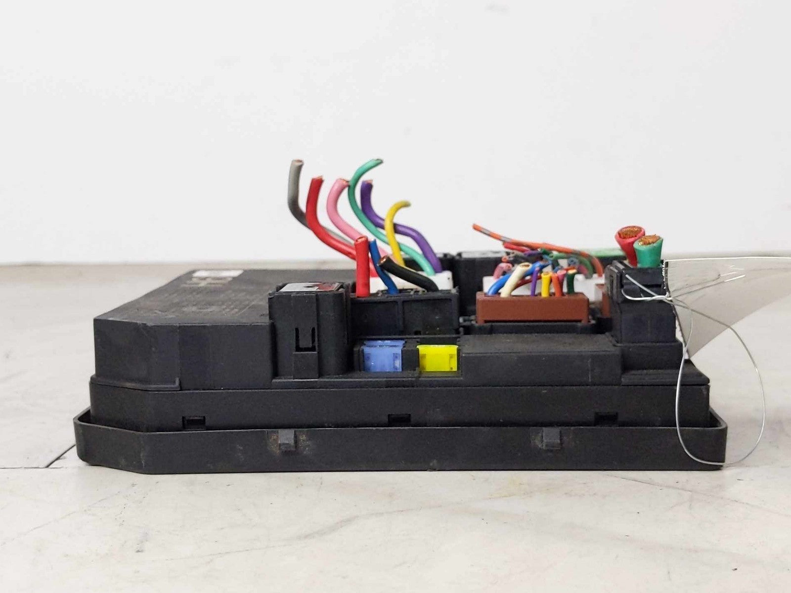 Engine Fuse Box NISSAN SENTRA 13 14 15 16 17 18 194