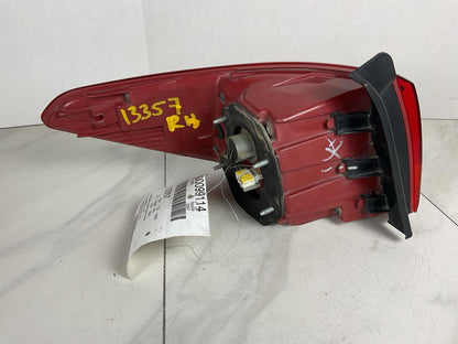 Tail Light Assembly KIA RIO Right 18 19 20 21 22 235