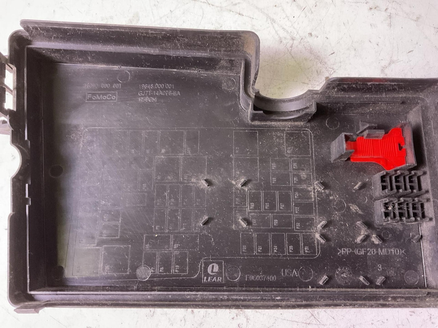 Engine Fuse Box FORD FOCUS 168