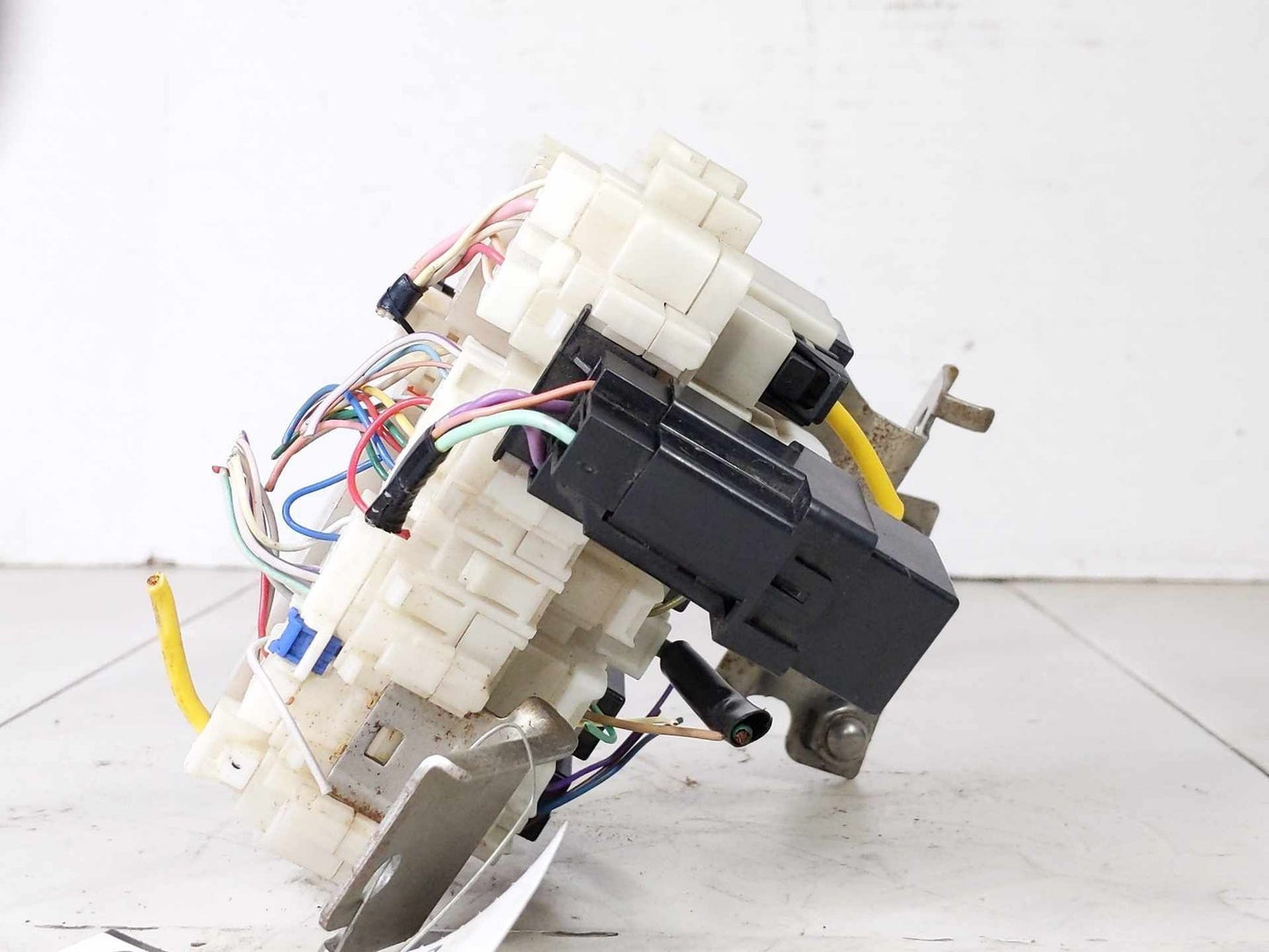 Cabin Fuse Box NISSAN ALTIMA 197