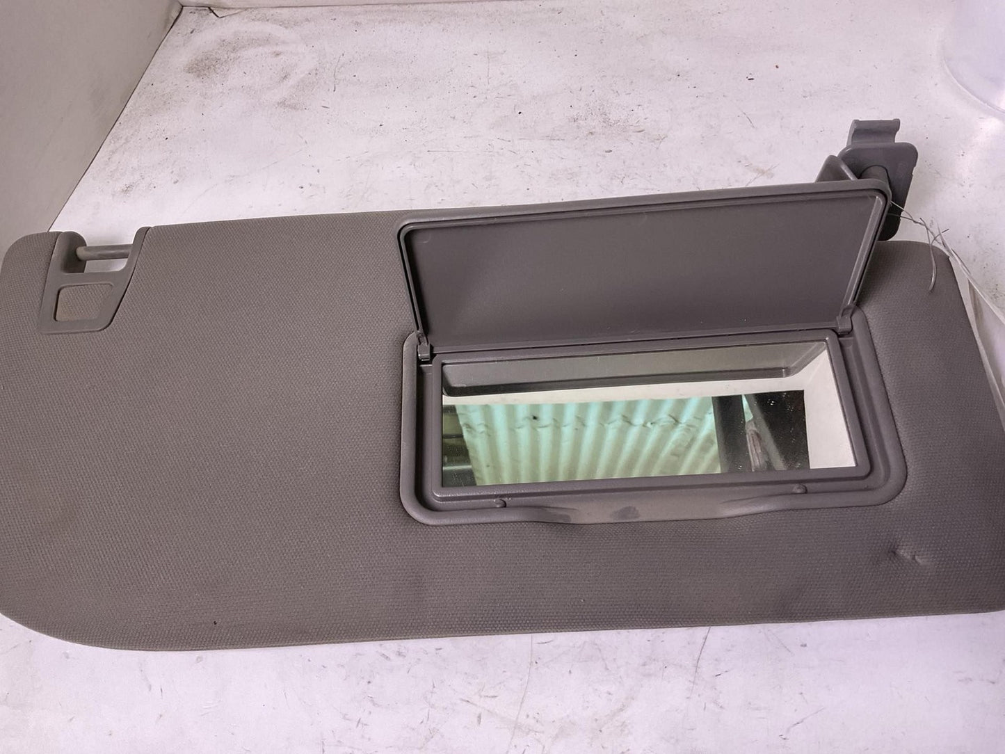 Sun Visor FORD PICKUP F150 Right 18 19 202