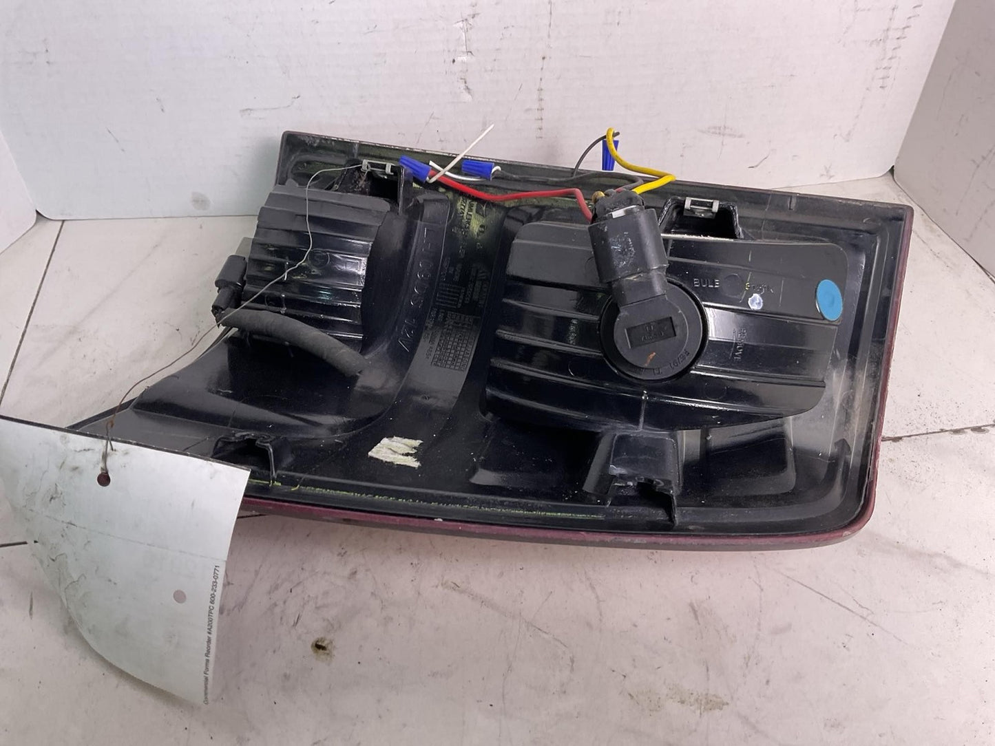 Tail Light Assembly DODGE PICKUP 1500 Right 13 14 15 16 17 18 19 20 21 22 23 241