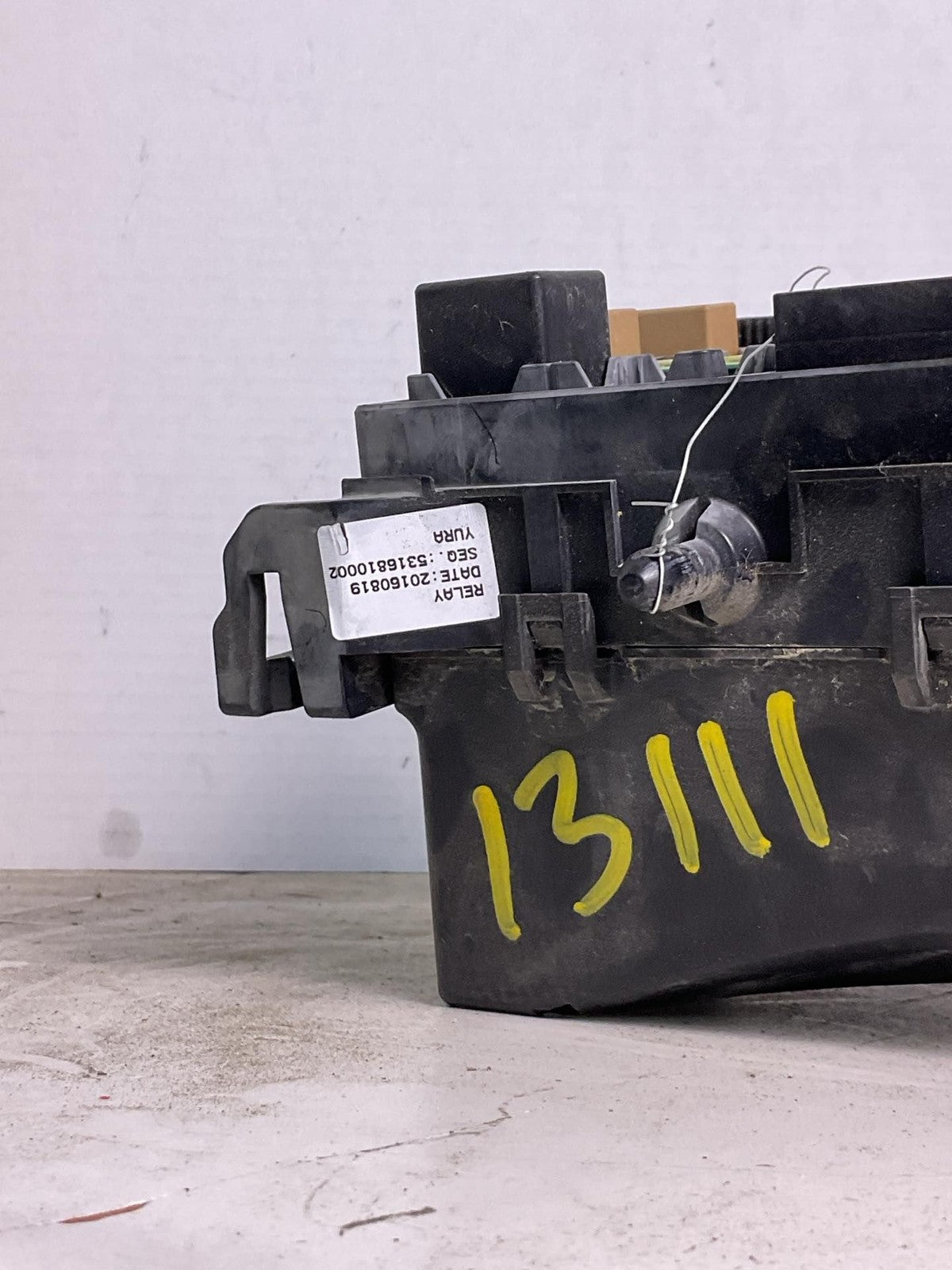 Engine Fuse Box KIA SOUL 17 18 192
