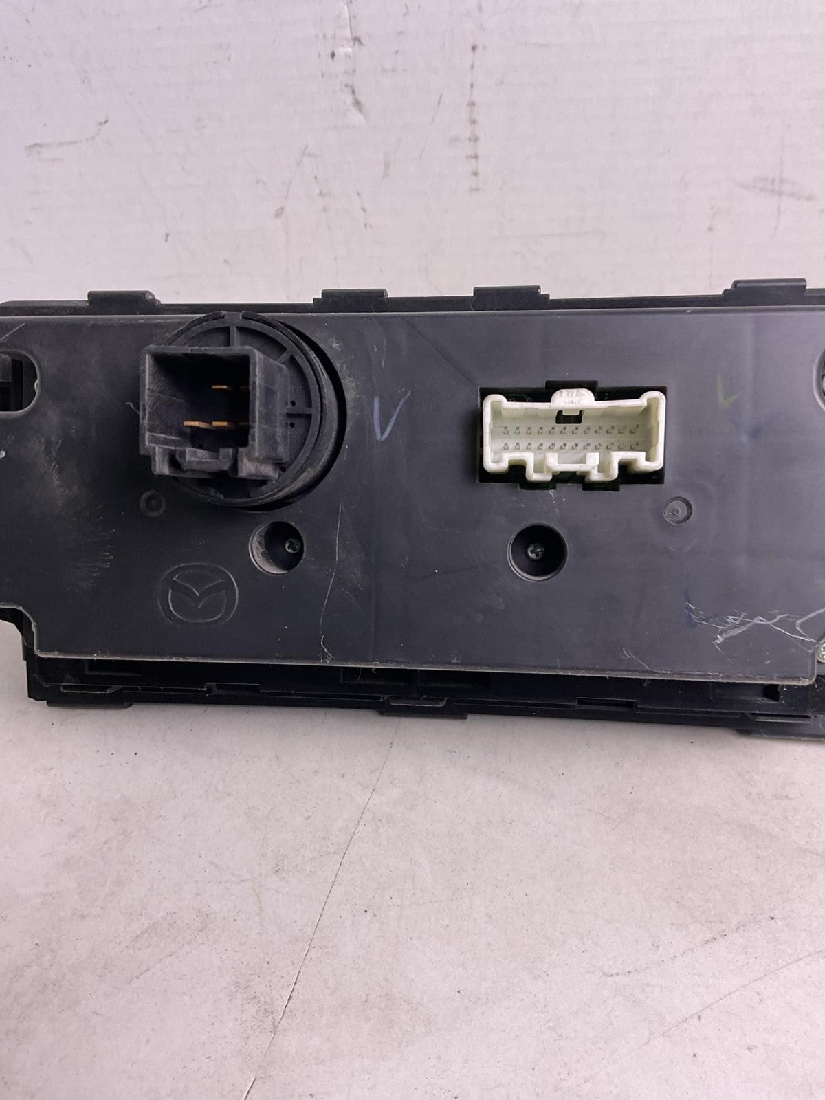 Heater A/c Control MAZDA 6 09 10 11 12 134