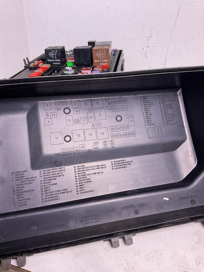 Engine Fuse Box CHEVY VOLT 13 14 152