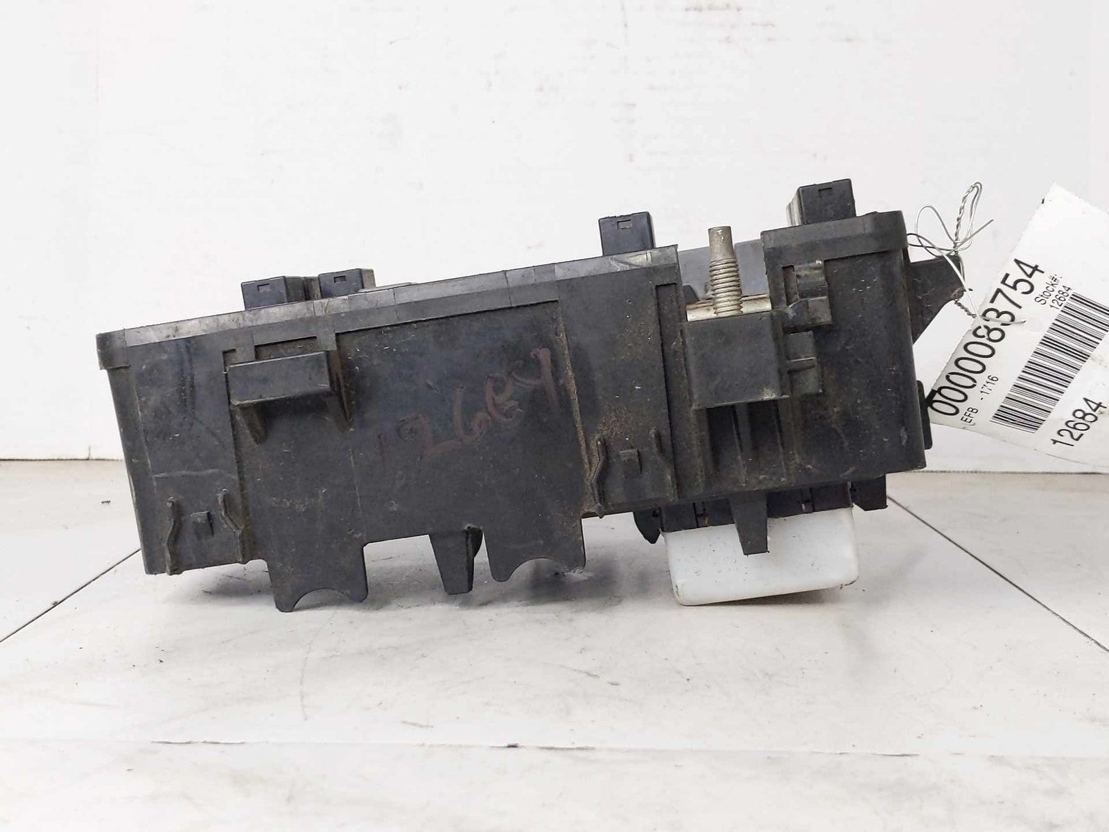 Engine Fuse Box CHEVY CRUZE 11 12 13 142