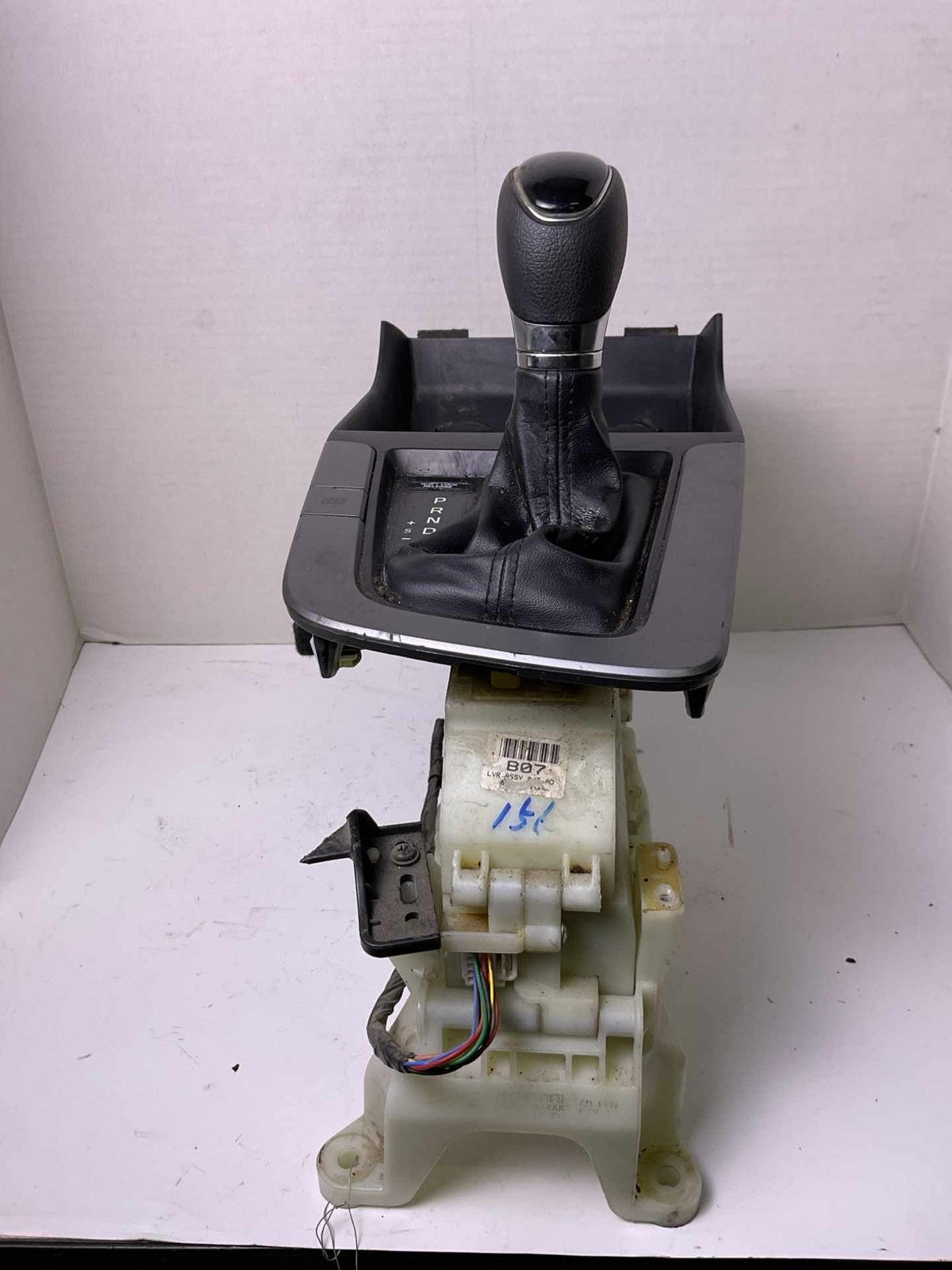 Automatic Transmission Floor Gear Shifter For 2017-2020 HYUNDAI ELANTRA0